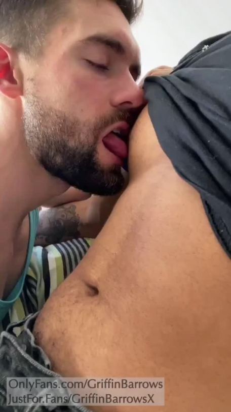 Gay Nipple Licking Porn | Gay Fetish XXX