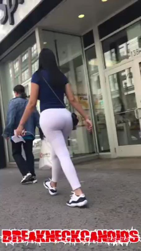 breakneckcandids 